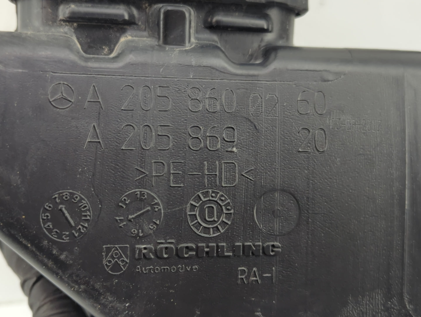 2018 Mercedes-benz E300 Windshield Washer Fluid Reservoir Bottle Oem - Oemusedautoparts1.com