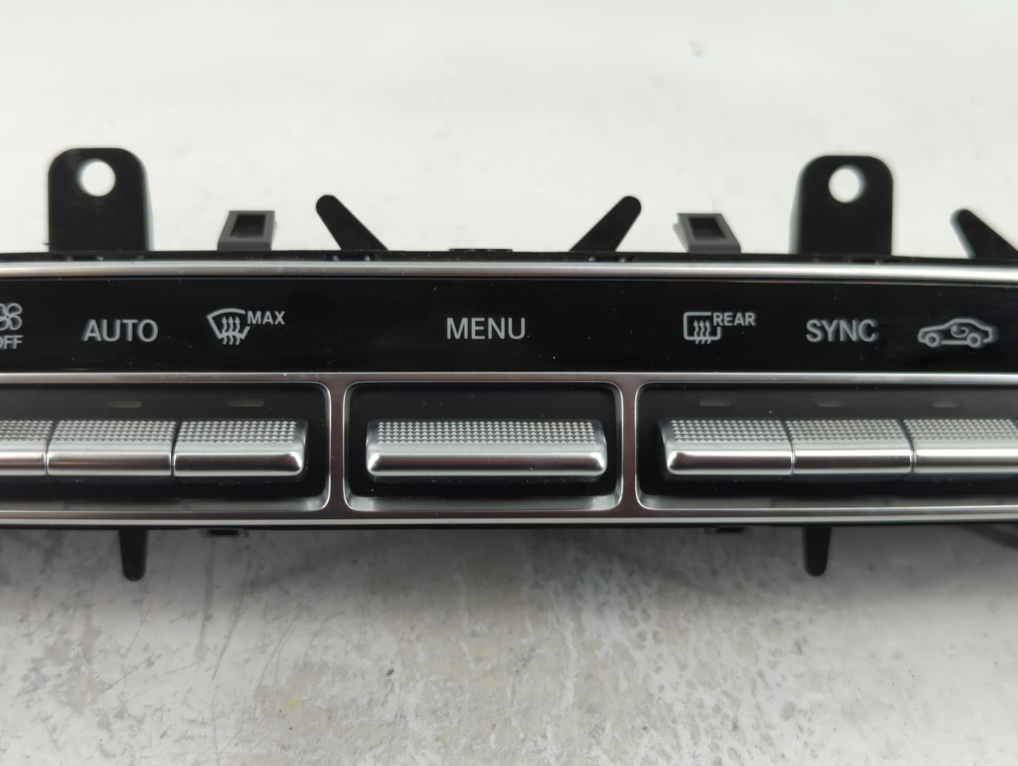 2017-2020 Mercedes-Benz E300 Climate Control Module Temperature AC/Heater Replacement P/N:A 213 905 47 07 Fits OEM Used Auto