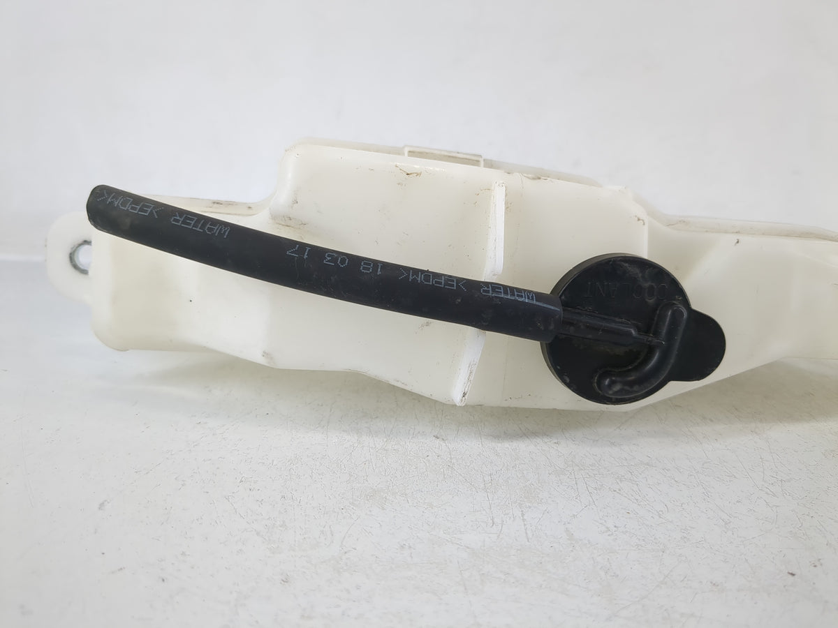 Mercedes-benz E350 Windshield Washer Fluid Reservoir Bottle 1168126 - Oemusedautoparts1.com