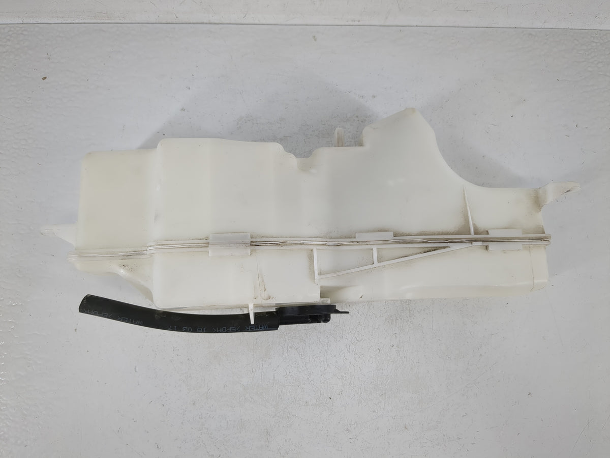 Mercedes-benz E350 Windshield Washer Fluid Reservoir Bottle 1168126 - Oemusedautoparts1.com