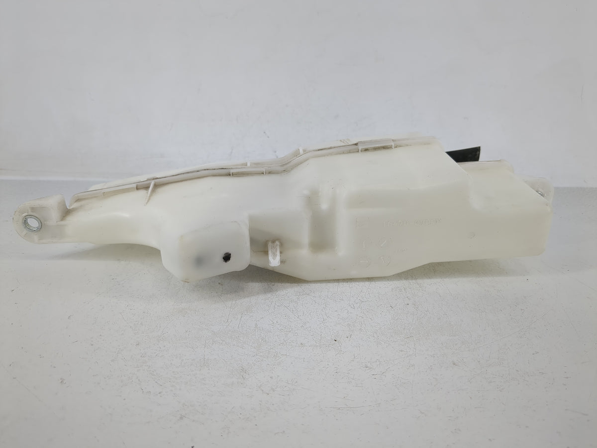 Mercedes-benz E350 Windshield Washer Fluid Reservoir Bottle 1168126 - Oemusedautoparts1.com