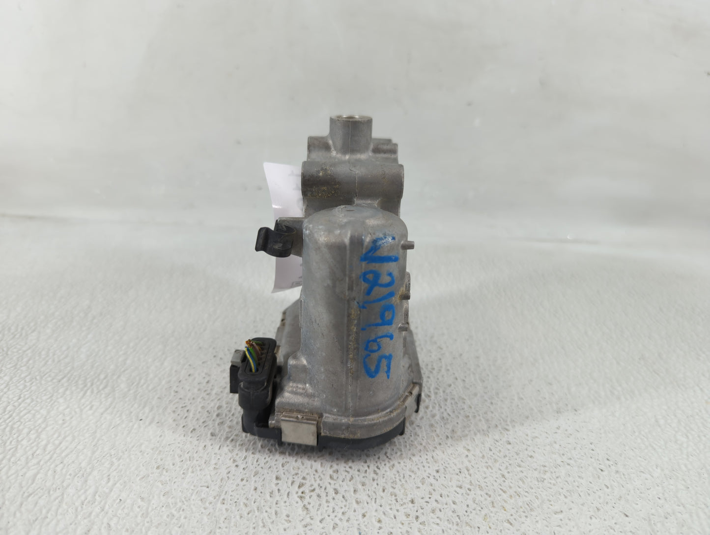 2018 Mercedes-Benz E350 Throttle Body P/N:A 270 141 00 25 Fits Fits 2013 2014 2015 2016 2017 2019 2020 2021 OEM Used Auto Pa