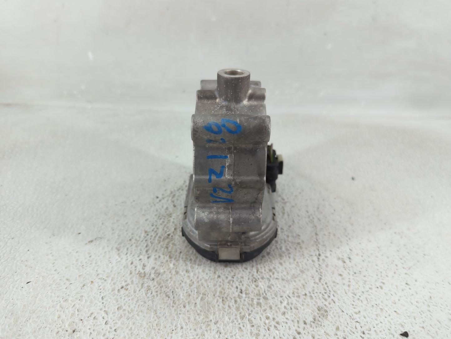 2018 Mercedes-Benz E350 Throttle Body P/N:A 270 141 00 25 Fits Fits 2013 2014 2015 2016 2017 2019 2020 2021 OEM Used Auto Pa