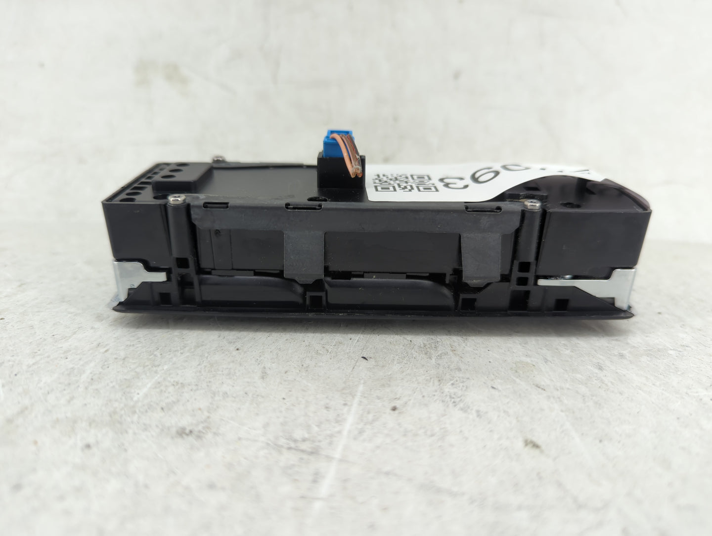 2015-2020 Mercedes-Benz Gla250 Master Power Window Switch Replacement Driver Side Left Fits OEM Used Auto Parts - Oemusedaut
