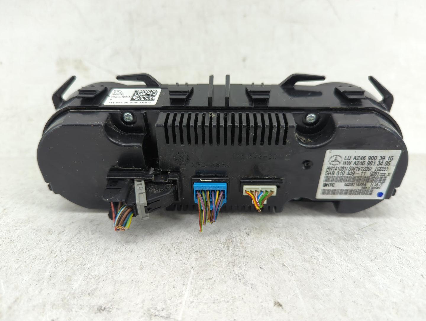 2015-2020 Mercedes-Benz Gla250 Climate Control Module Temperature AC/Heater Replacement Fits OEM Used Auto Parts - Oemusedau