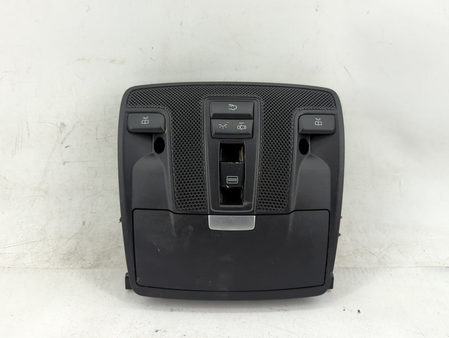 2018 Mercedes-benz Gla250 Overhead Roof Console - Oemusedautoparts1.com
