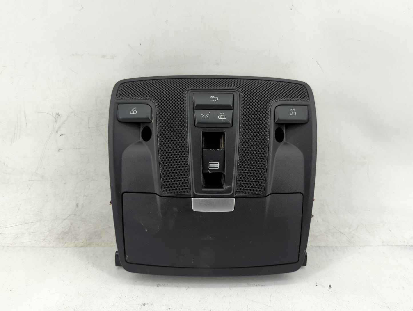 2018 Mercedes-benz Gla250 Overhead Roof Console - Oemusedautoparts1.com