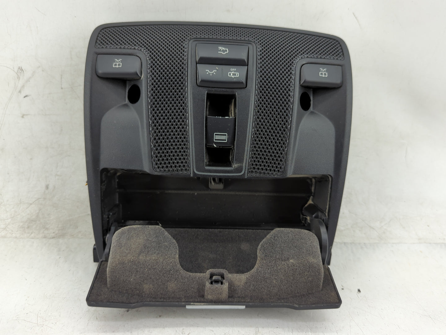 2018 Mercedes-benz Gla250 Overhead Roof Console - Oemusedautoparts1.com