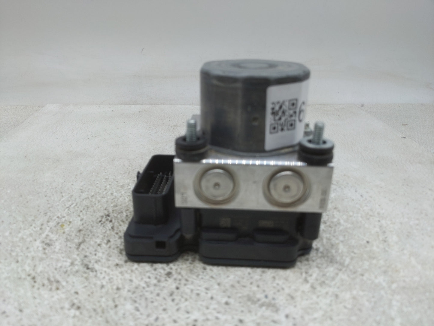 2015-2020 Mercedes-Benz Gla250 ABS Pump Control Module Replacement P/N:A000 431 39 00 Fits Fits 2015 2016 2017 2018 2019 202