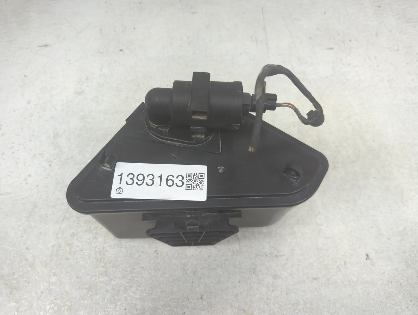 2018 Mercedes-benz Gla250 Fuel Vapor Charcoal Canister - Oemusedautoparts1.com