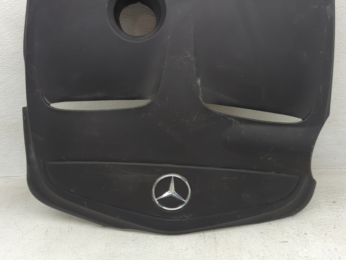 2018 Mercedes-benz Gla250 Engine Cover - Oemusedautoparts1.com