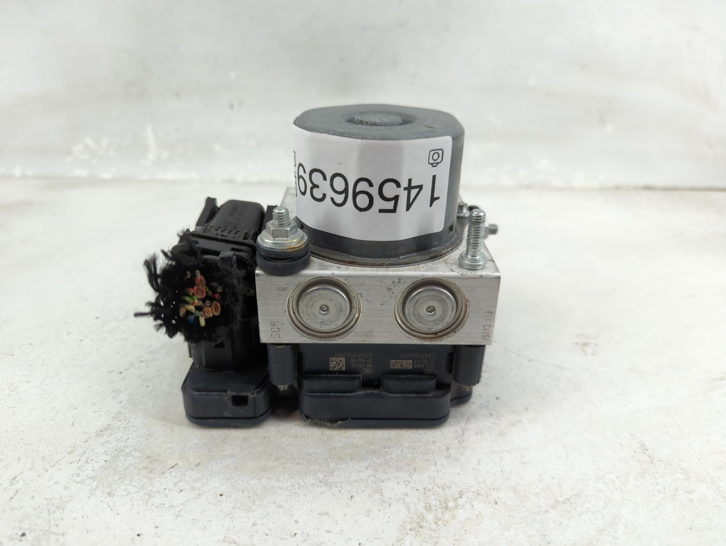 2015-2020 Mercedes-Benz Gla250 ABS Pump Control Module Replacement P/N:A0004313900 0265255979 Fits OEM Used Auto Parts - Oem