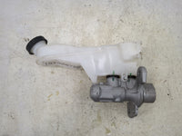 2015-2020 Mercedes-benz Gla250 Brake Master Cylinder - Oemusedautoparts1.com