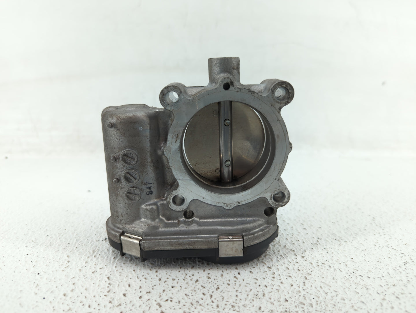 2015-2020 Mercedes-Benz Gla250 Throttle Body P/N:A 270 141 00 25 2701410025 Fits Fits 2013 2014 2015 2016 2017 2018 2019 202