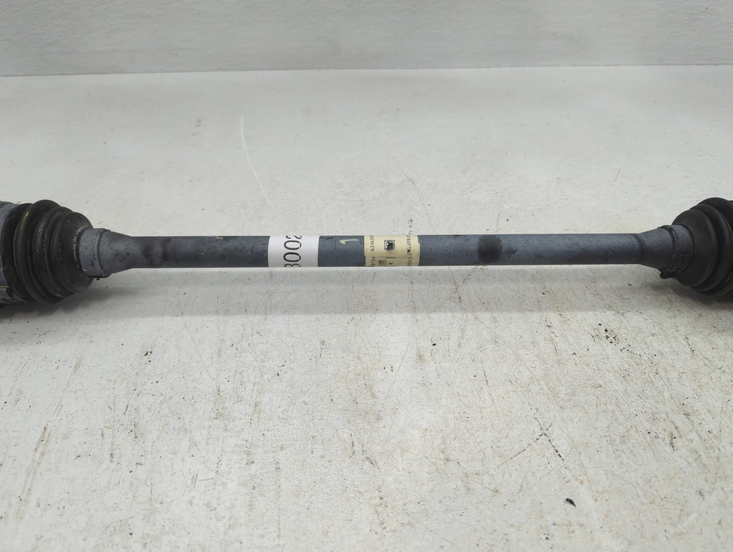 2015-2020 Mercedes-benz Gla250 Axle Shaft Rear Passenger Cv C/v - Oemusedautoparts1.com