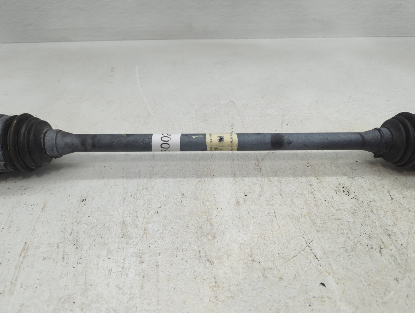 2015-2020 Mercedes-benz Gla250 Axle Shaft Rear Passenger Cv C/v - Oemusedautoparts1.com