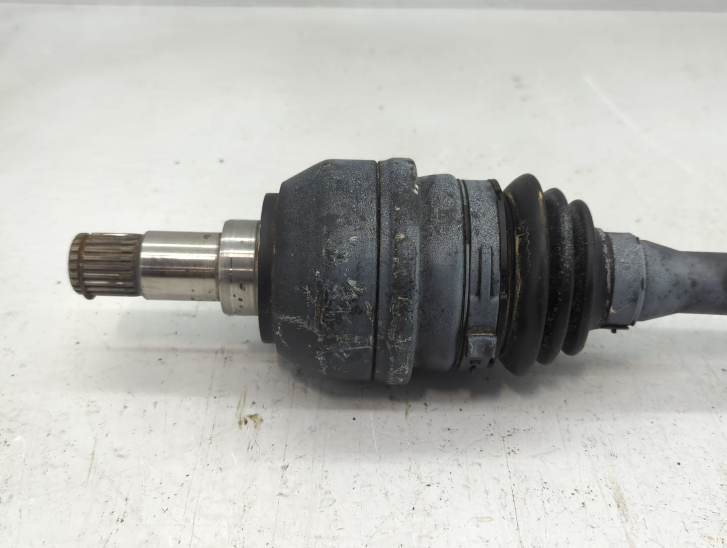 2015-2020 Mercedes-benz Gla250 Axle Shaft Rear Passenger Cv C/v - Oemusedautoparts1.com