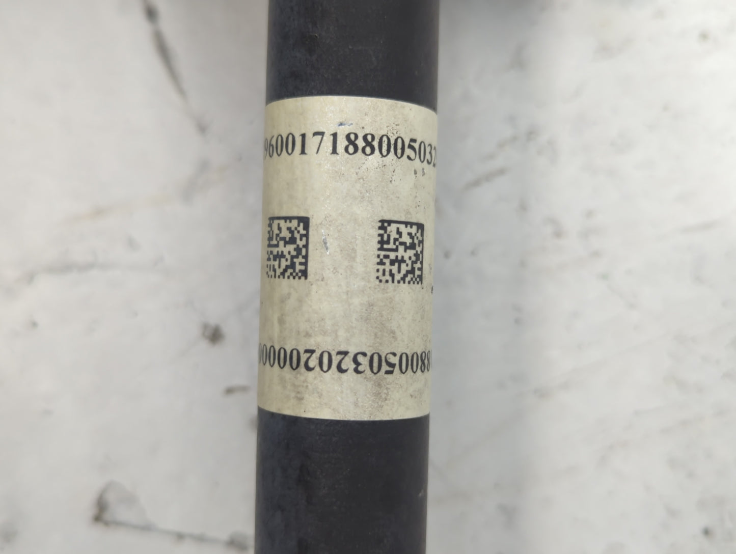 2015-2020 Mercedes-benz Gla250 Axle Shaft Rear Passenger Cv C/v - Oemusedautoparts1.com