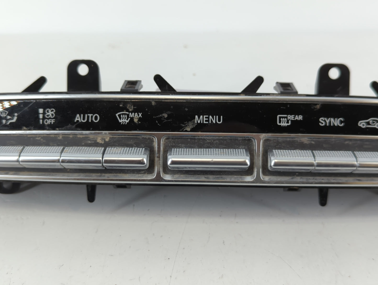 2018-2019 Mercedes-Benz Glc300 Climate Control Module Temperature AC/Heater Replacement P/N:A 205 905 88 13 Fits Fits 2018 2