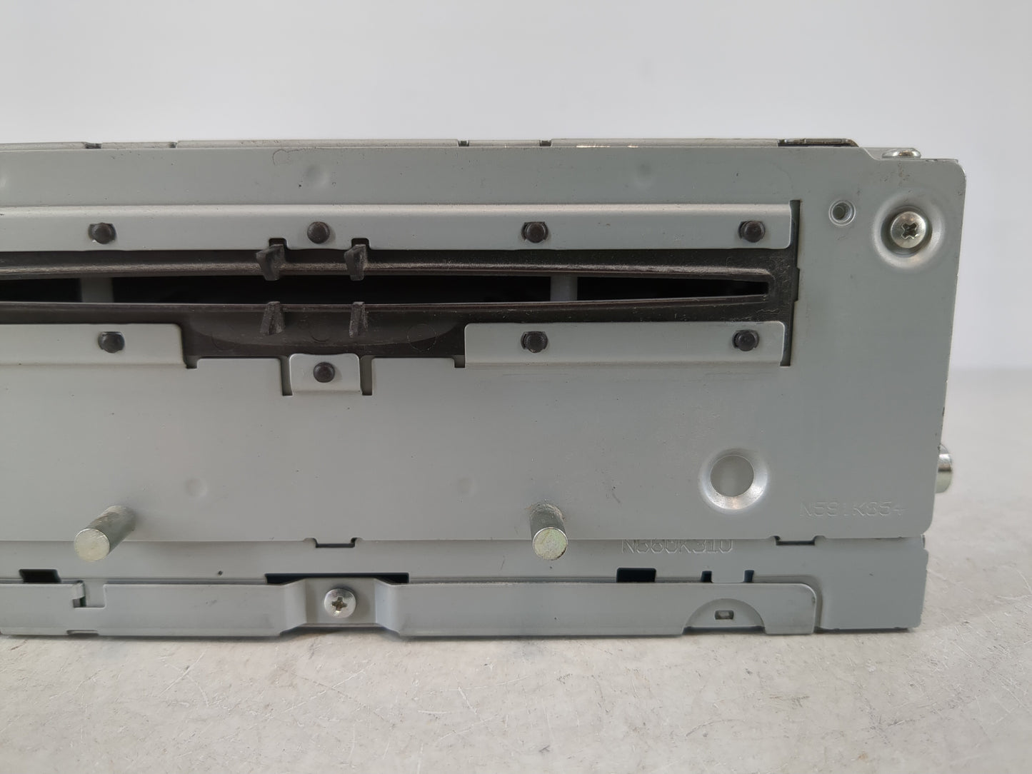 2018-2019 Mercedes-Benz Glc300 Radio AM FM Cd Player Receiver Replacement P/N:A 205 900 11 33 Fits Fits 2018 2019 OEM Used A