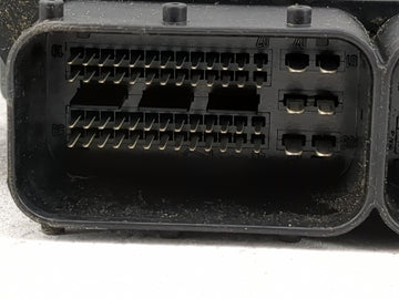 2016-2019 Mercedes-Benz Glc300 PCM Engine Control Computer ECU ECM PCU OEM P/N:2749001600 Fits Fits 2016 2017 2018 2019 2020 OEM Used Auto Parts