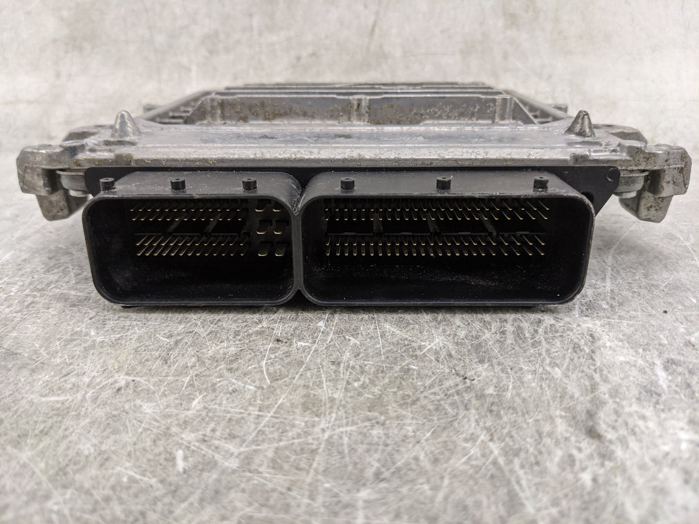 2016-2019 Mercedes-Benz Glc300 PCM Engine Control Computer ECU ECM PCU OEM P/N:A 274 900 16 00 A 274 901 16 00 Fits OEM Used