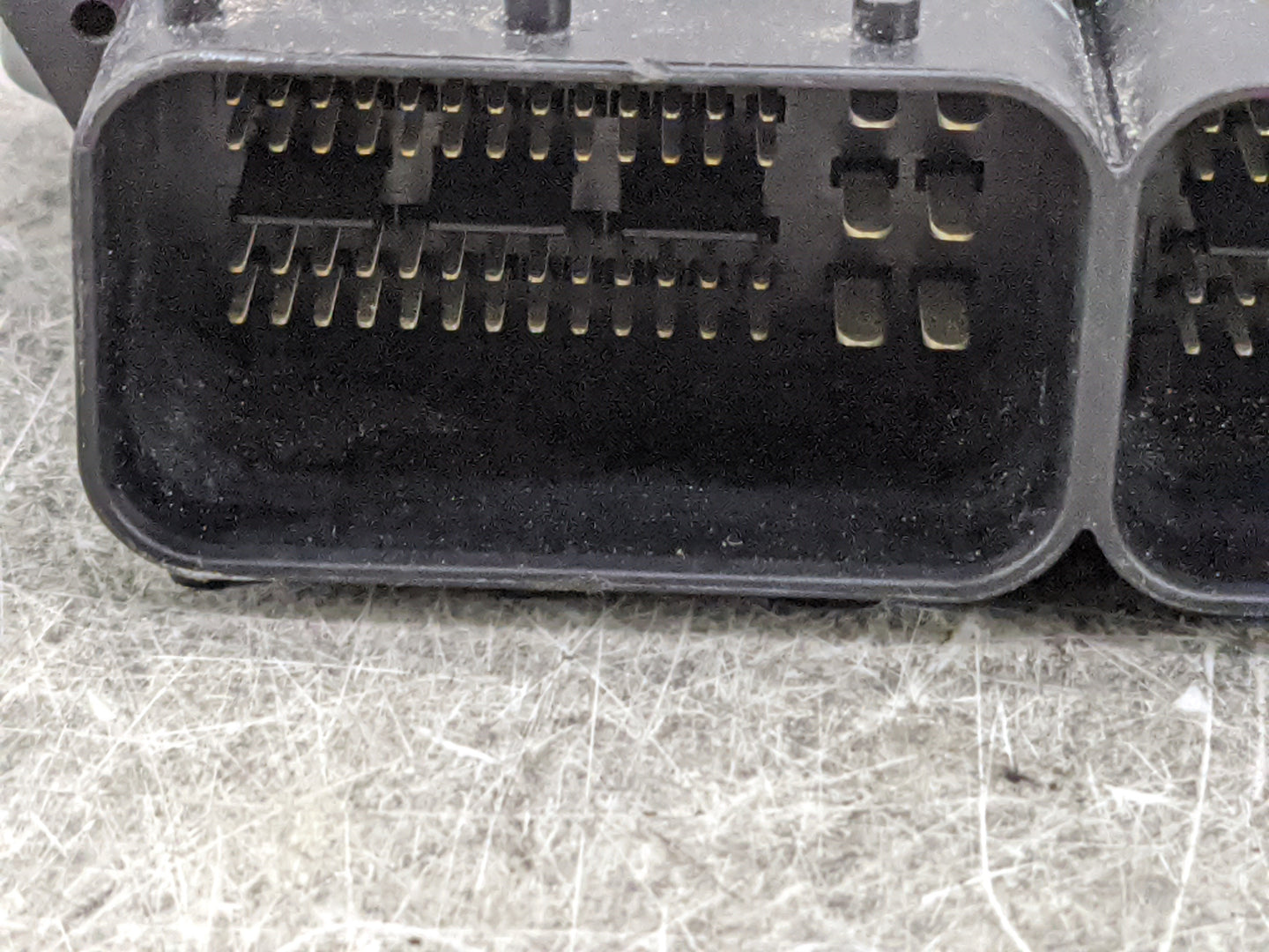 2016-2019 Mercedes-Benz Glc300 PCM Engine Control Computer ECU ECM PCU OEM P/N:A 274 900 16 00 A 274 901 16 00 Fits OEM Used