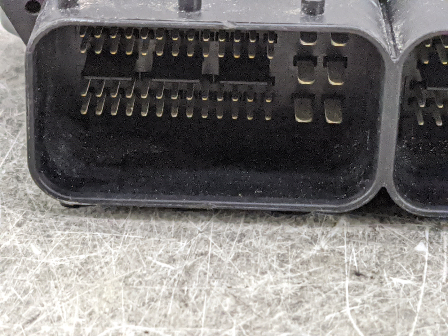 2016-2019 Mercedes-Benz Glc300 PCM Engine Control Computer ECU ECM PCU OEM P/N:A 274 900 16 00 A 274 901 16 00 Fits OEM Used