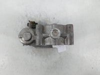 2016-2019 Mercedes-Benz Glc300 Throttle Body P/N:0 280 750 541 A 270 141 00 25 Fits OEM Used Auto Parts - Oemusedautoparts1.