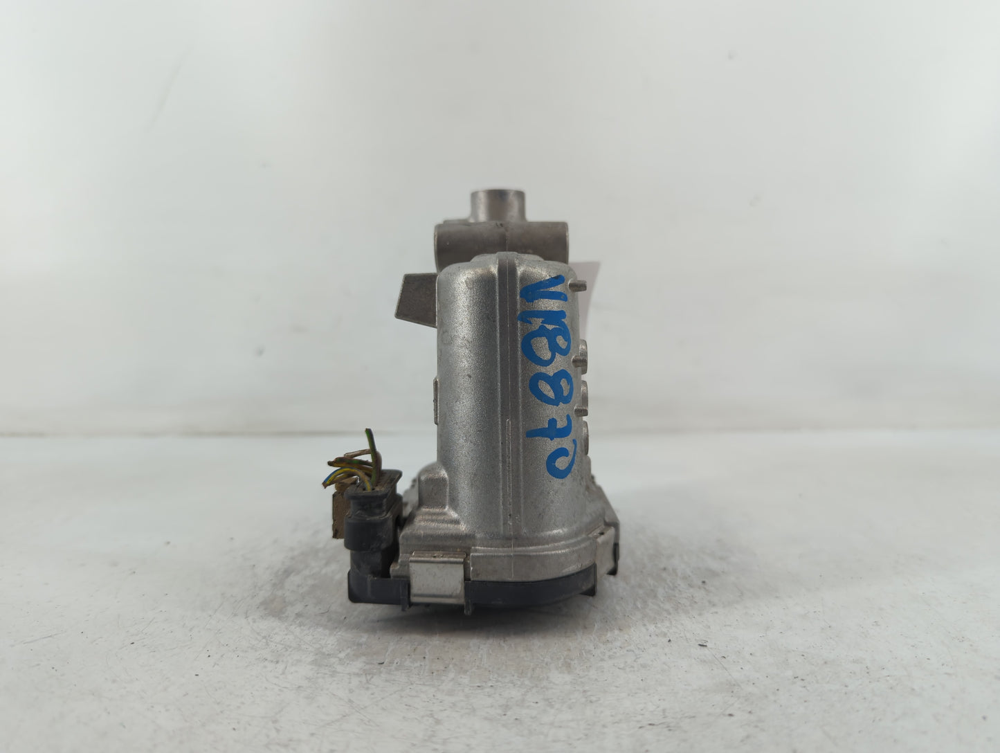 2016-2019 Mercedes-Benz Glc300 Throttle Body P/N:0 280 750 541 A 270 141 00 25 Fits OEM Used Auto Parts - Oemusedautoparts1.