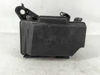 compare product 2016-2018 Mercedes-Benz Glc300 Fusebox Fuse Box Panel Relay Module P/N:PP-GF 35 A 205 540 23 28 Fits Fits 2016 2017 2018 OEM Used Auto Parts