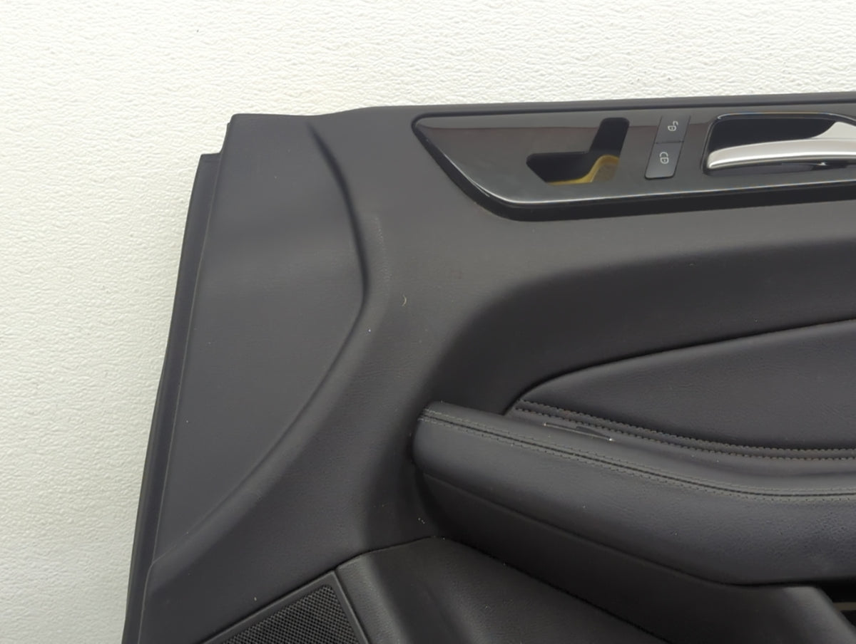 2018 Mercedes-benz Gle350 Front Right Passenger Interior Door Panel Trim - Oemusedautoparts1.com