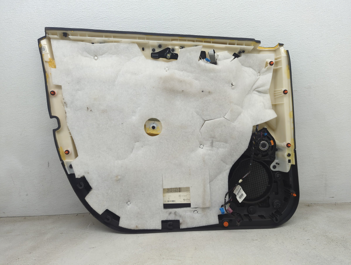 2018 Mercedes-benz Gle350 Front Right Passenger Interior Door Panel Trim - Oemusedautoparts1.com