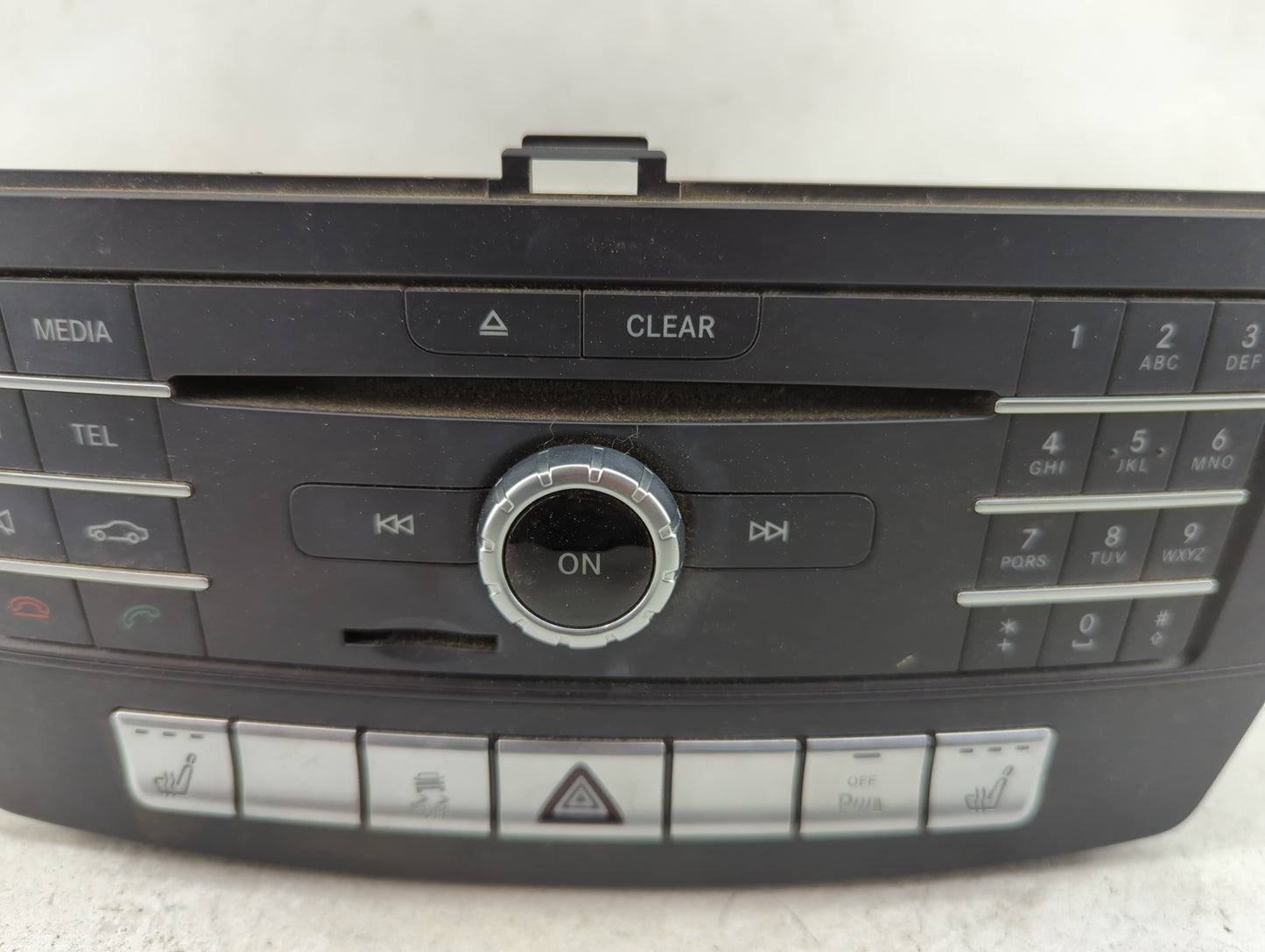 2018-2019 Mercedes-Benz Gle350 Radio AM FM Cd Player Receiver Replacement P/N:A 166 900 56 20 Fits Fits 2018 2019 OEM Used A
