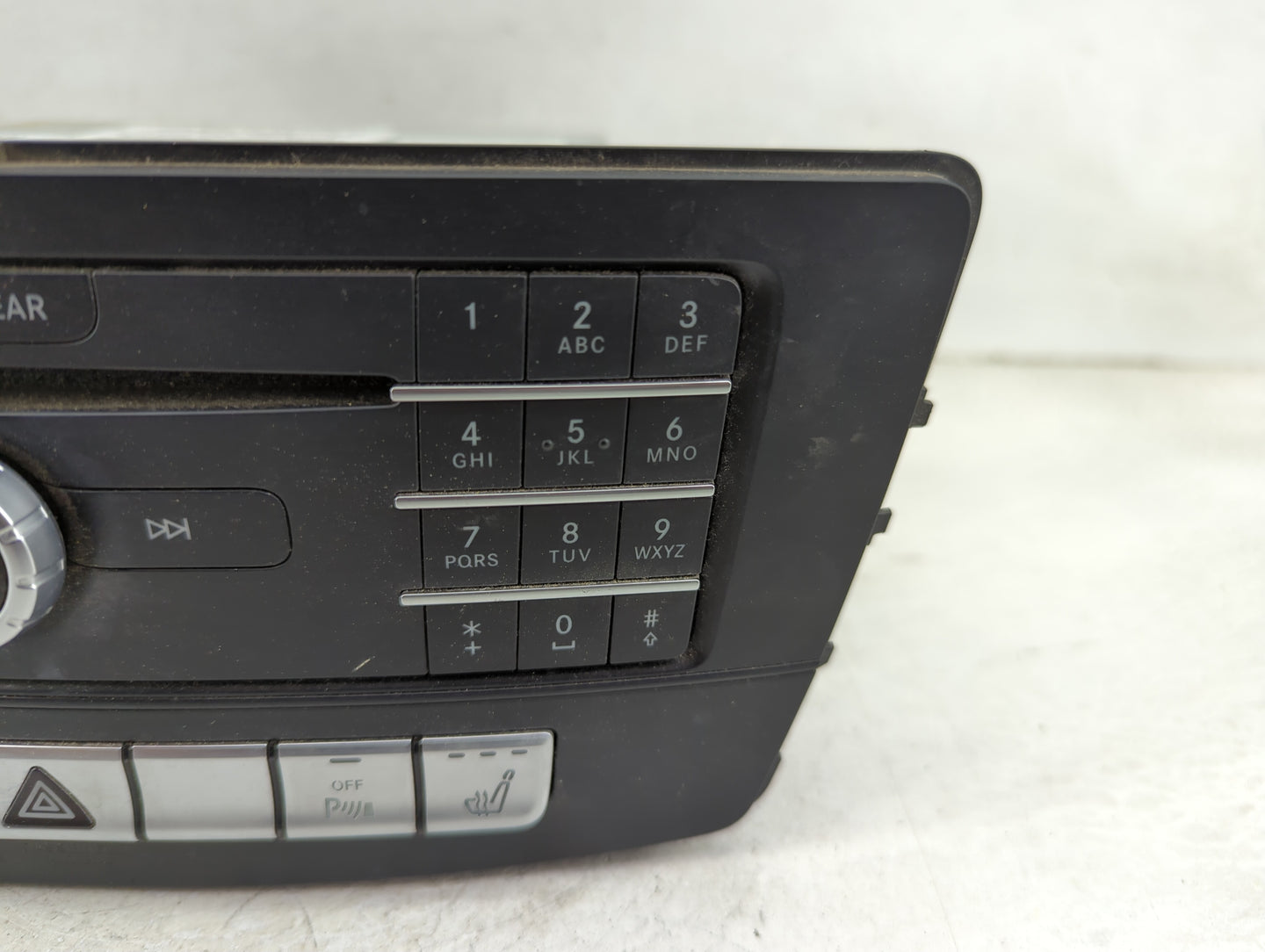 2018-2019 Mercedes-Benz Gle350 Radio AM FM Cd Player Receiver Replacement P/N:A 166 900 56 20 Fits Fits 2018 2019 OEM Used A