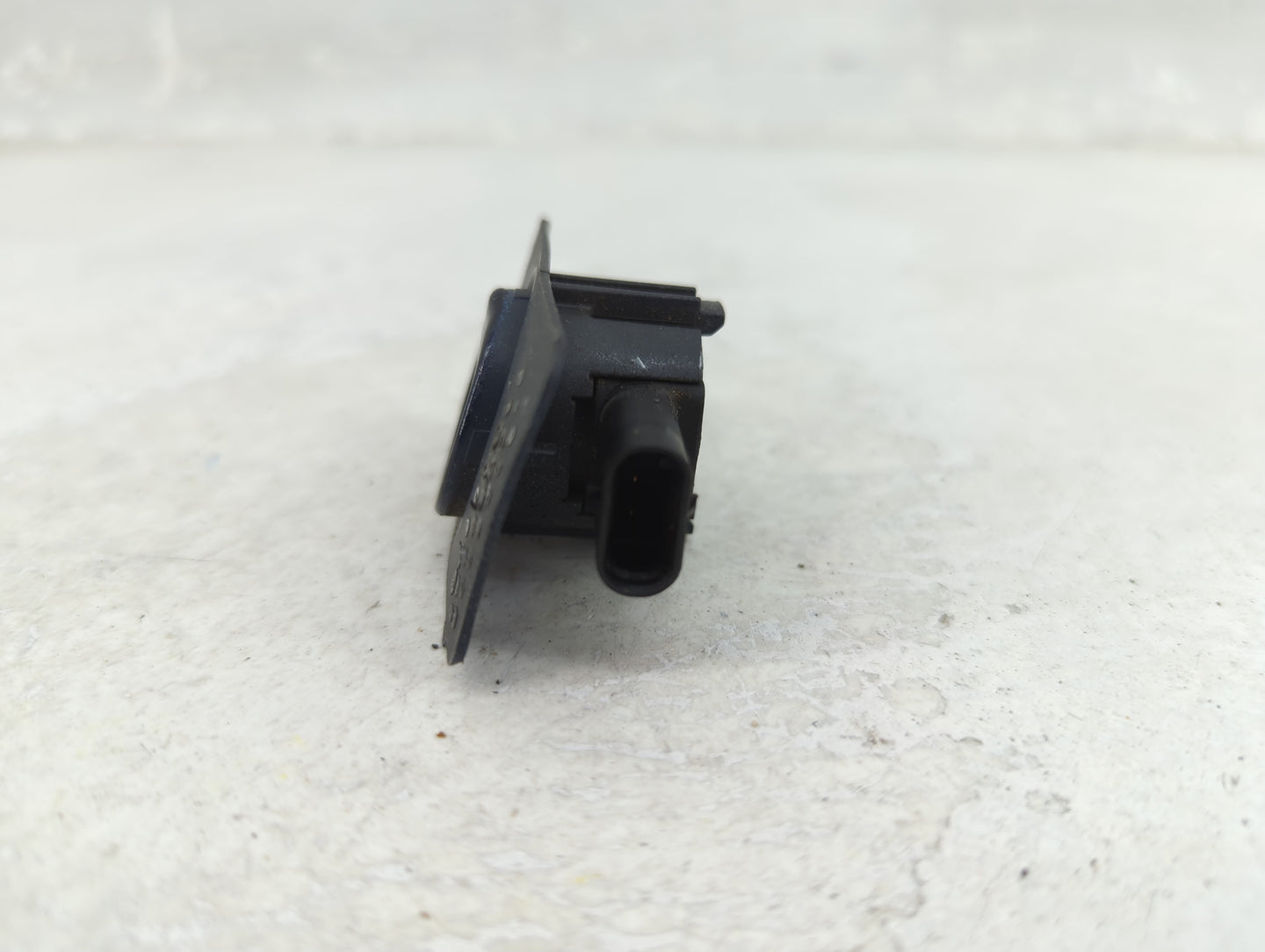 Park Assist Sensor - Oemusedautoparts1.com