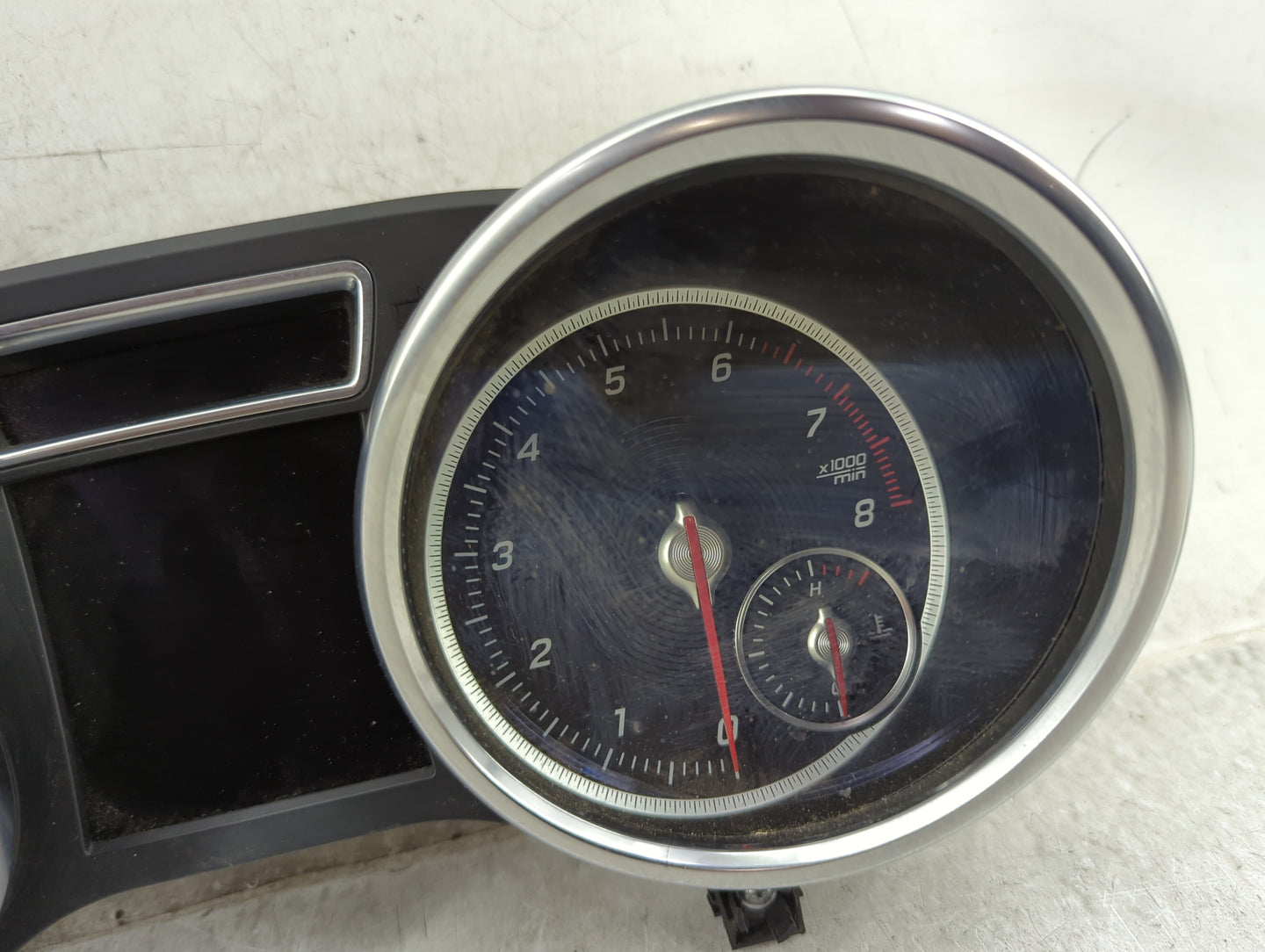 2018 Mercedes-Benz Gle350 Instrument Cluster Speedometer Gauges P/N:0 263 739 322 A166 900 46 21 Miles: Fits OEM Used Auto P
