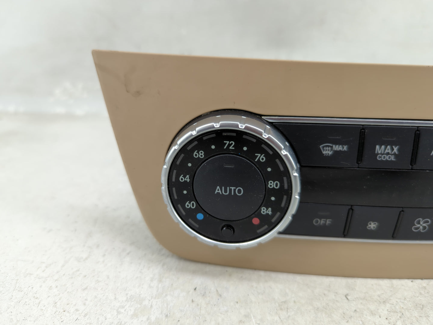 2018-2019 Mercedes-Benz Gle350 Climate Control Module Temperature AC/Heater Replacement P/N:A 166 900 88 21 Fits Fits 2018 2