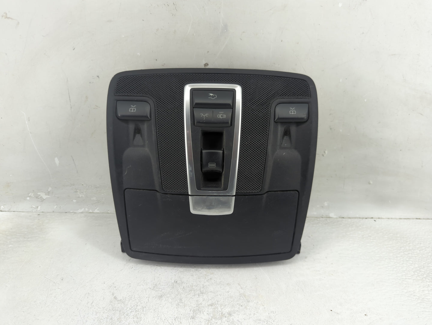 2018 Mercedes-benz Gls450 Overhead Roof Console - Oemusedautoparts1.com