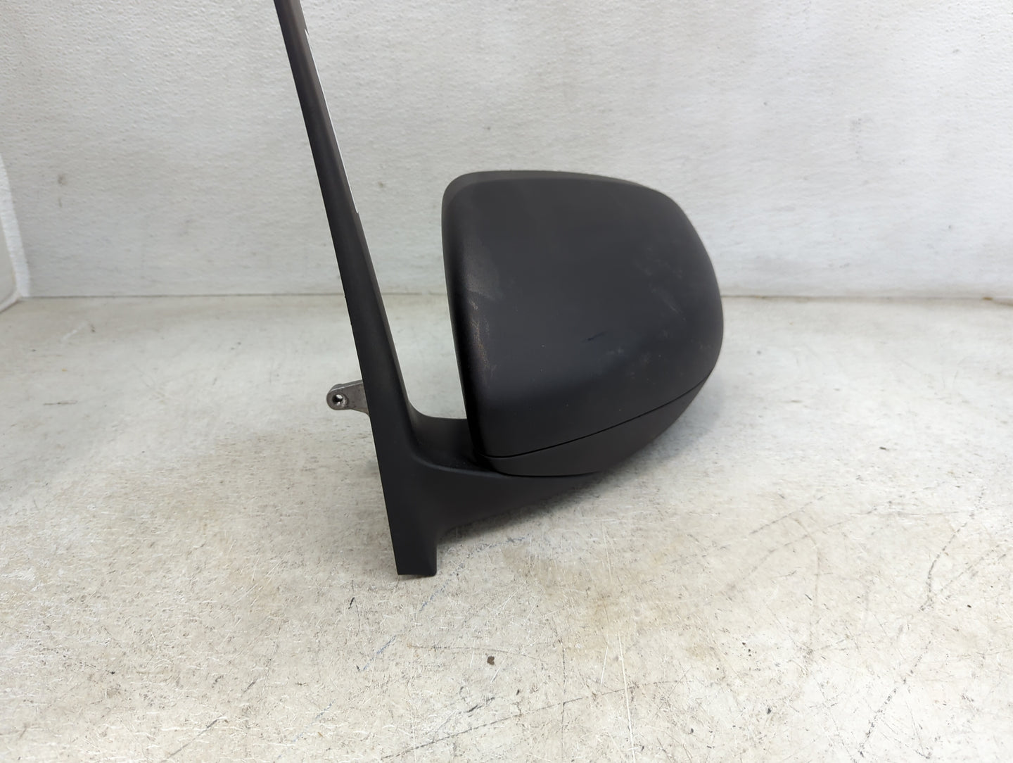 2016-2018 Mercedes-Benz Metris Driver Side View Mirror - Left Door Mirror OEM Used - Oemusedautoparts1.com