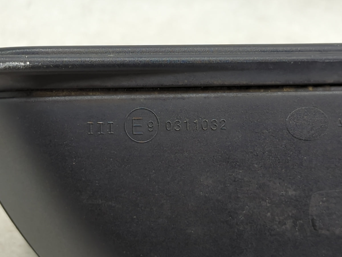 2016-2018 Mercedes-Benz Metris Driver Side View Mirror - Left Door Mirror OEM Used - Oemusedautoparts1.com