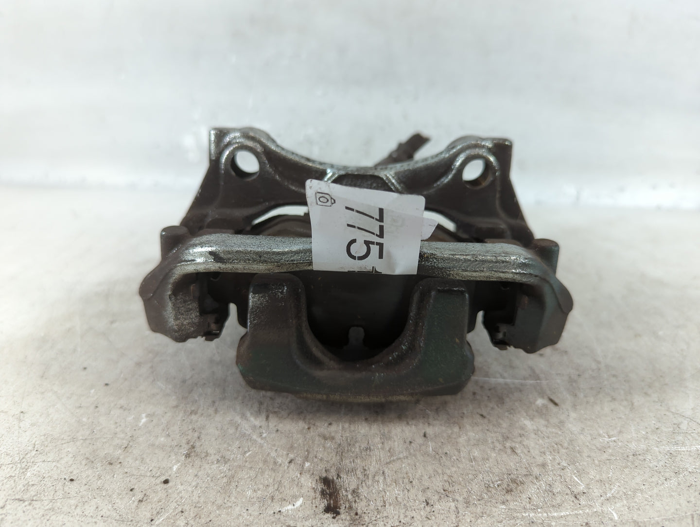 2016-2021 Mercedes-benz Metris Front Driver Left Brake Caliper - Oemusedautoparts1.com