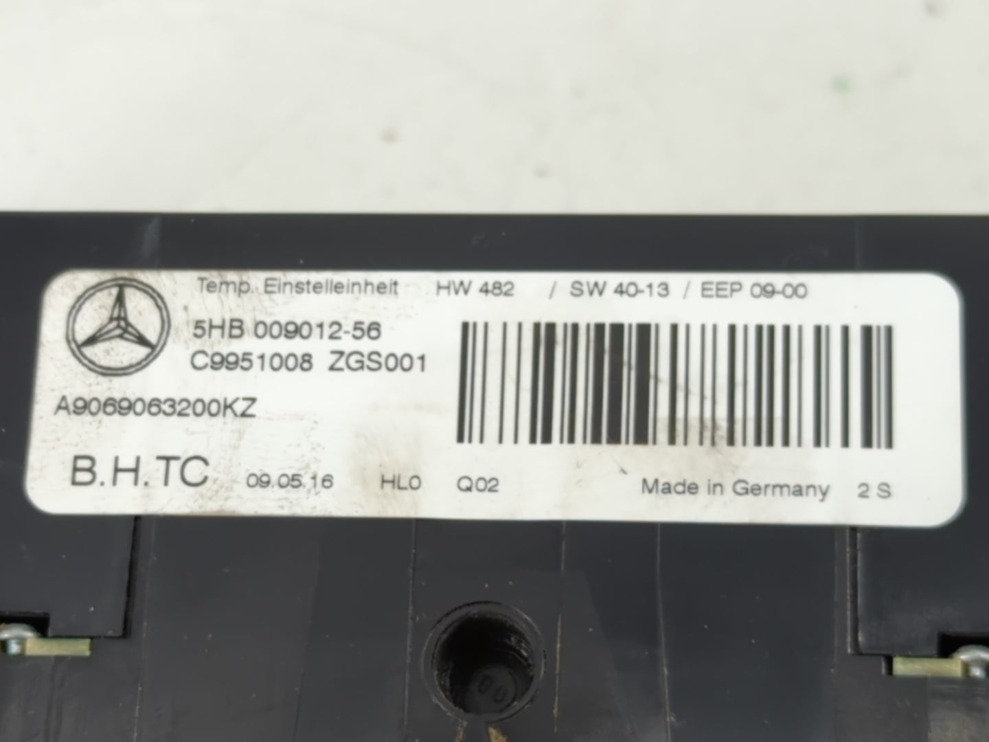 2018 Mercedes-Benz Sprinter Climate Control Module Temperature AC/Heater Replacement P/N:A9069063200KZ C9951008 Fits OEM Use