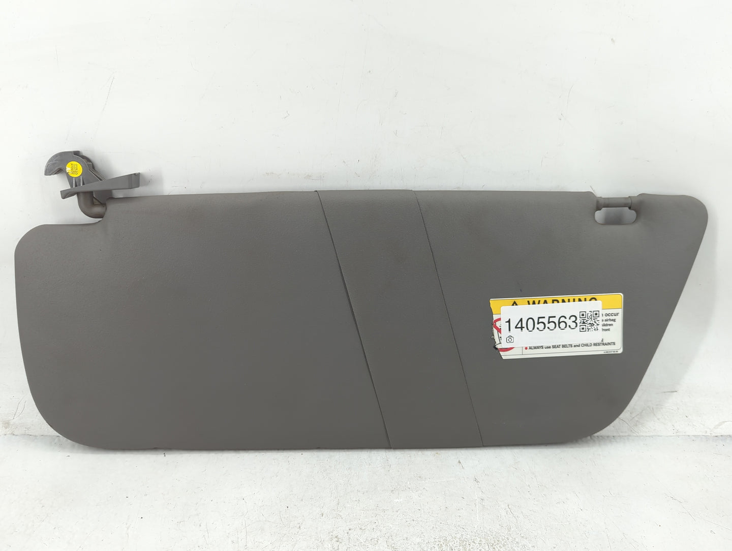 2018 Mercedes-Benz Sprinter 2500 Sun Visor Shade Replacement Driver Left Mirror Fits OEM Used Auto Parts - Oemusedautoparts1