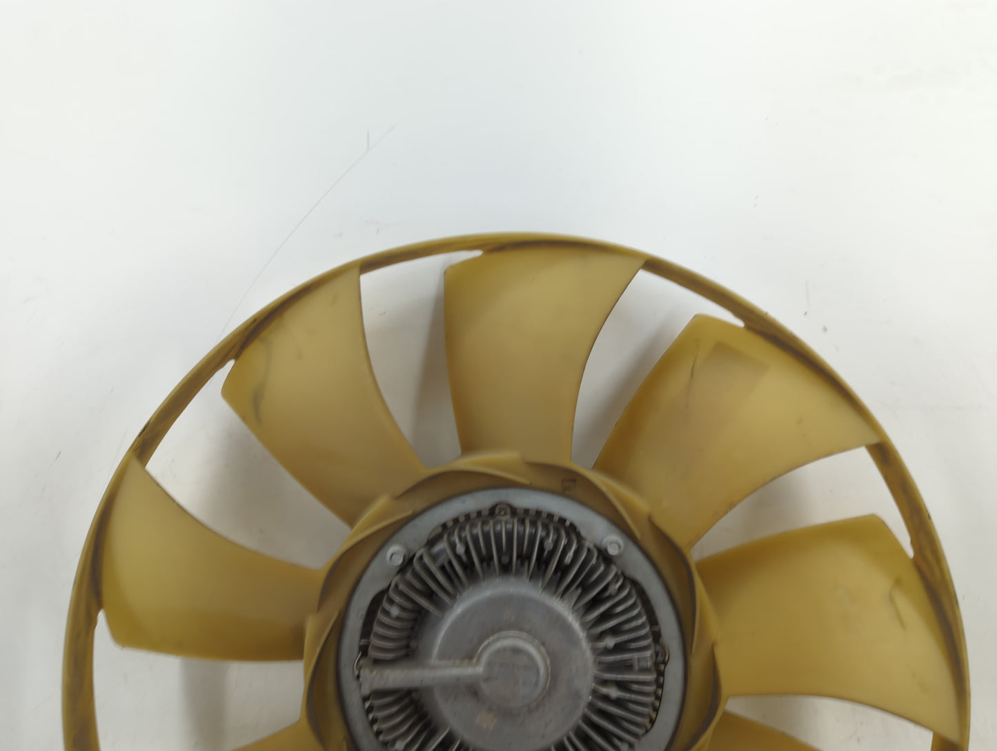 2018 Mercedes-benz Sprinter 2500 Radiator Cooling Fan Clutch - Oemusedautoparts1.com