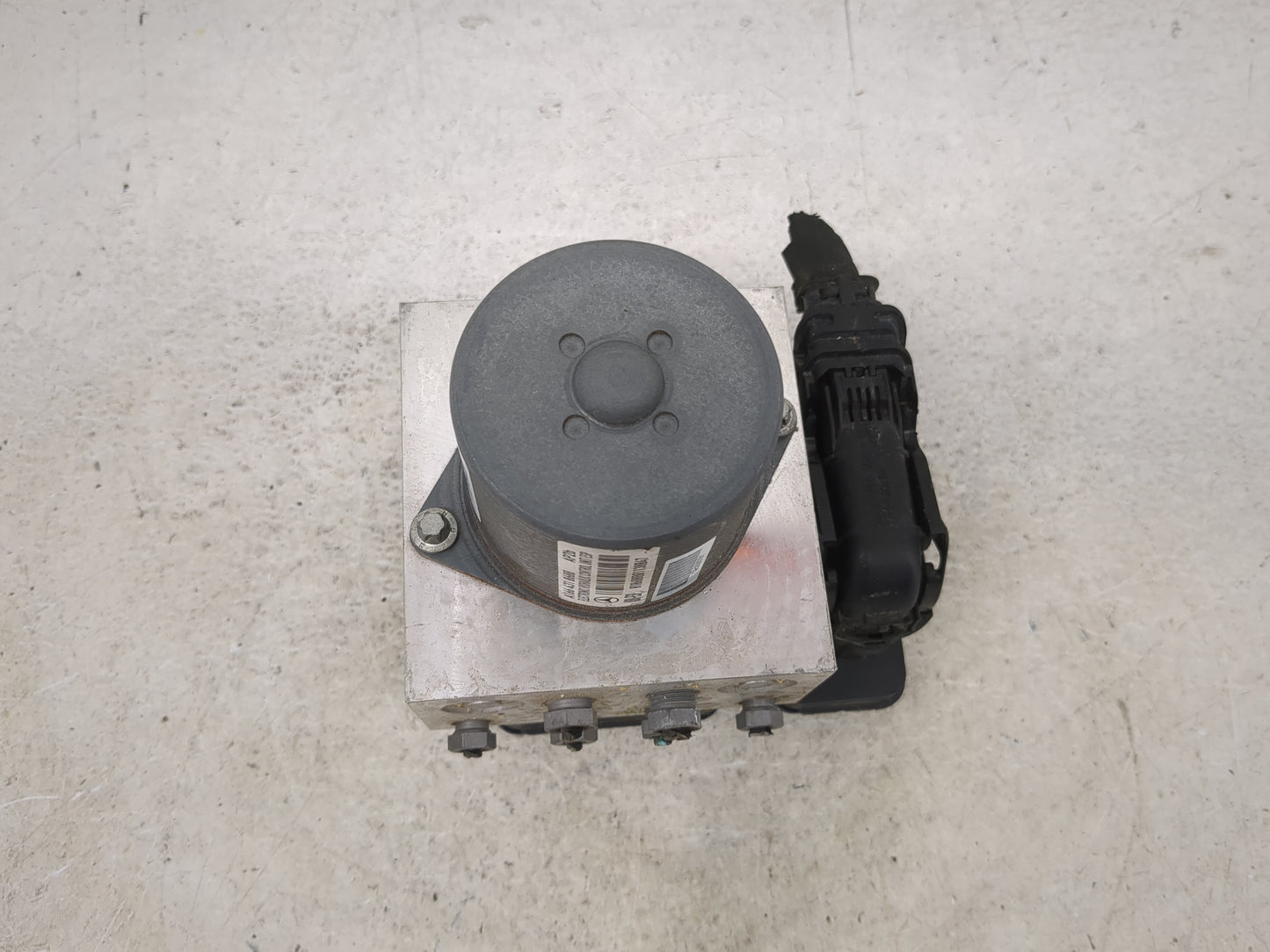 2018 Mercedes Gle350 ABS Pump Control Module Replacement P/N:A1661310600 A1664310600 Fits Fits 2017 2019 OEM Used Auto Parts