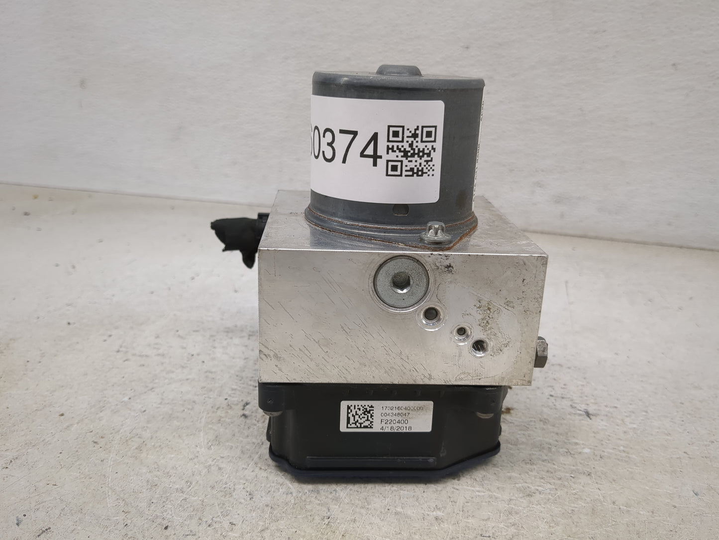2018 Mercedes Gle350 ABS Pump Control Module Replacement P/N:A1661310600 A1664310600 Fits Fits 2017 2019 OEM Used Auto Parts