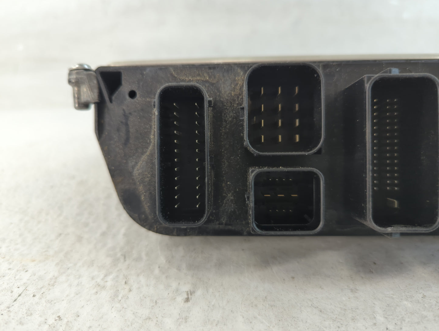 2018 Mini Cooper PCM Engine Control Computer ECU ECM PCU OEM P/N:8 486 847 -01 0 261 S19 547 Fits Fits 2016 2017 OEM Used Au