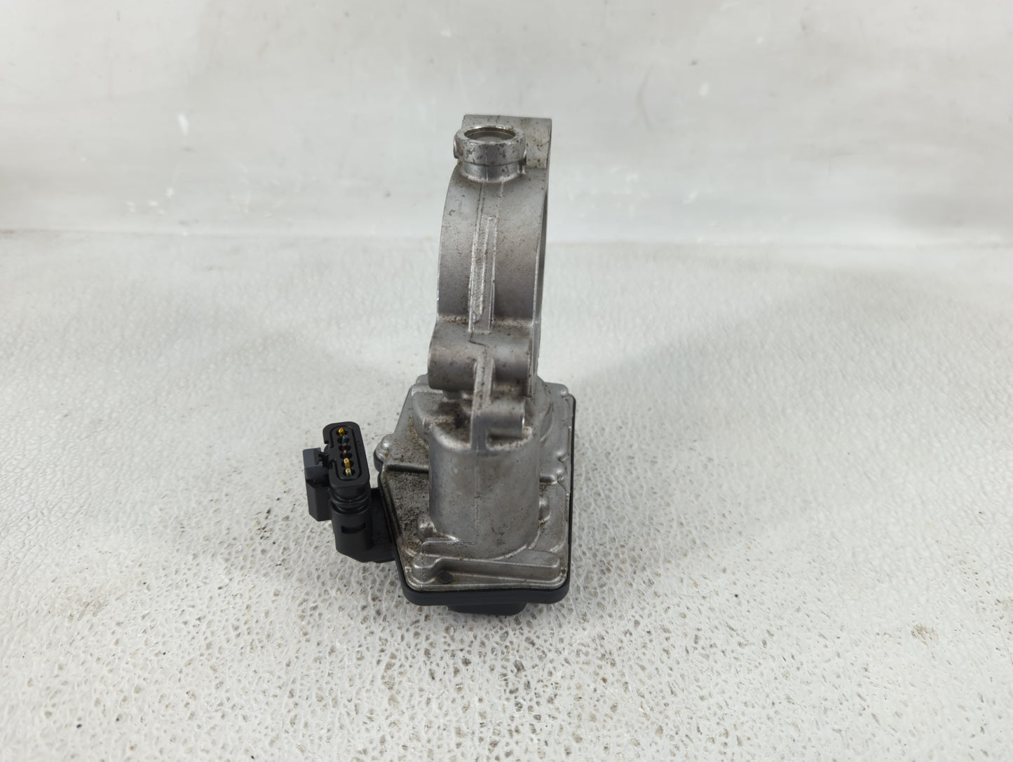 2016-2019 Mini Cooper Throttle Body P/N:A2C80221500 Fits Fits 2016 2017 2018 2019 2020 2021 2022 OEM Used Auto Parts - Oemus