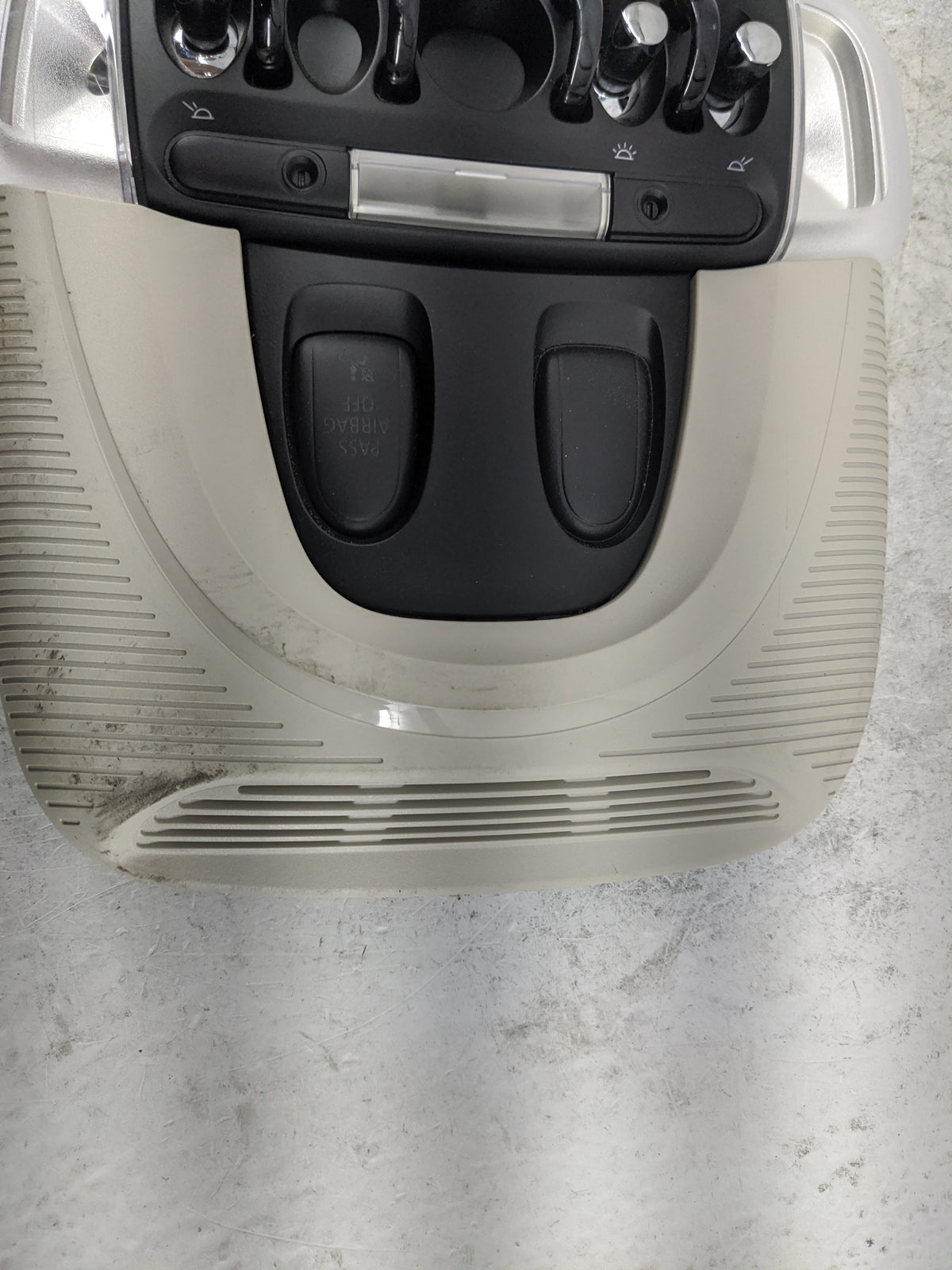 2018 Mini Cooper Overhead Roof Console Beige - Oemusedautoparts1.com